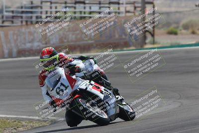 media/Apr-20-2025-AHRMA (Sun) [[393a79c373]]/Race/Group 12/Turn 4b/